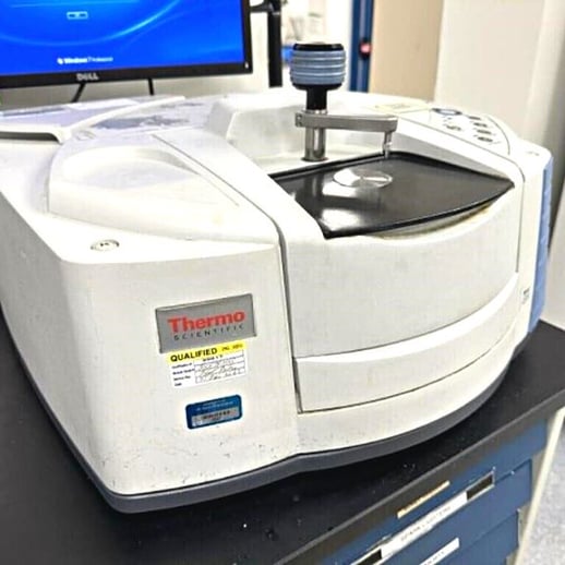3189_Thermo Nicolet iS 10 FTIR Spectrometer