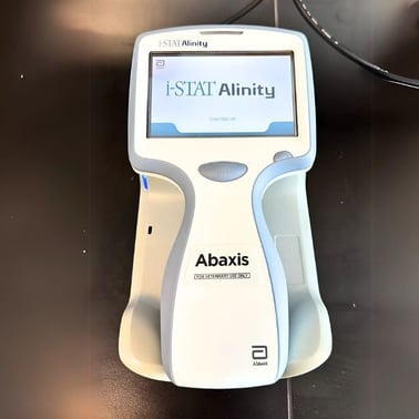 147-Abbot Blood Analyzer
