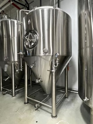 104_Double Jacketed Brewing Tank