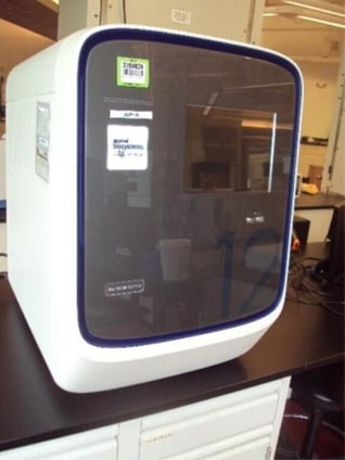 108_Applied Biosystems QuantStudio 12K Flex-1