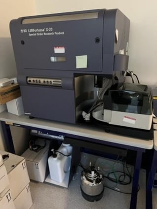 326_BD LSRFortessa X-20 Cell Analyzer