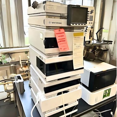 1031 - Agilent 1200-1260 HPLC System( 7 Components)