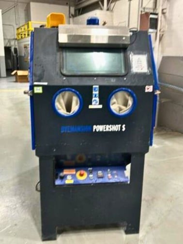 1076-Clemco Blasting Cabinet